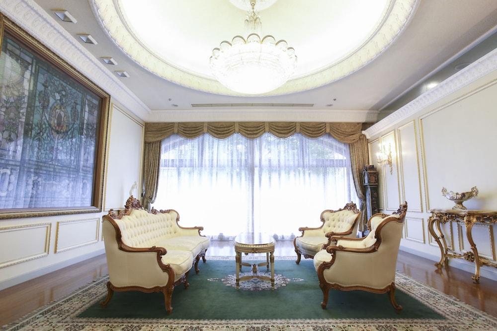 Koyo Grand Hotel Sendai Buitenkant foto