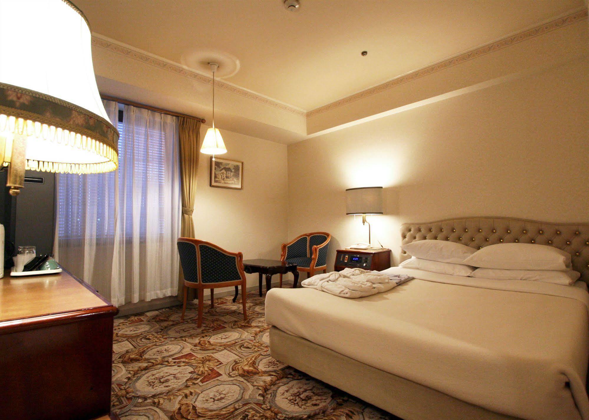 Koyo Grand Hotel Sendai Buitenkant foto