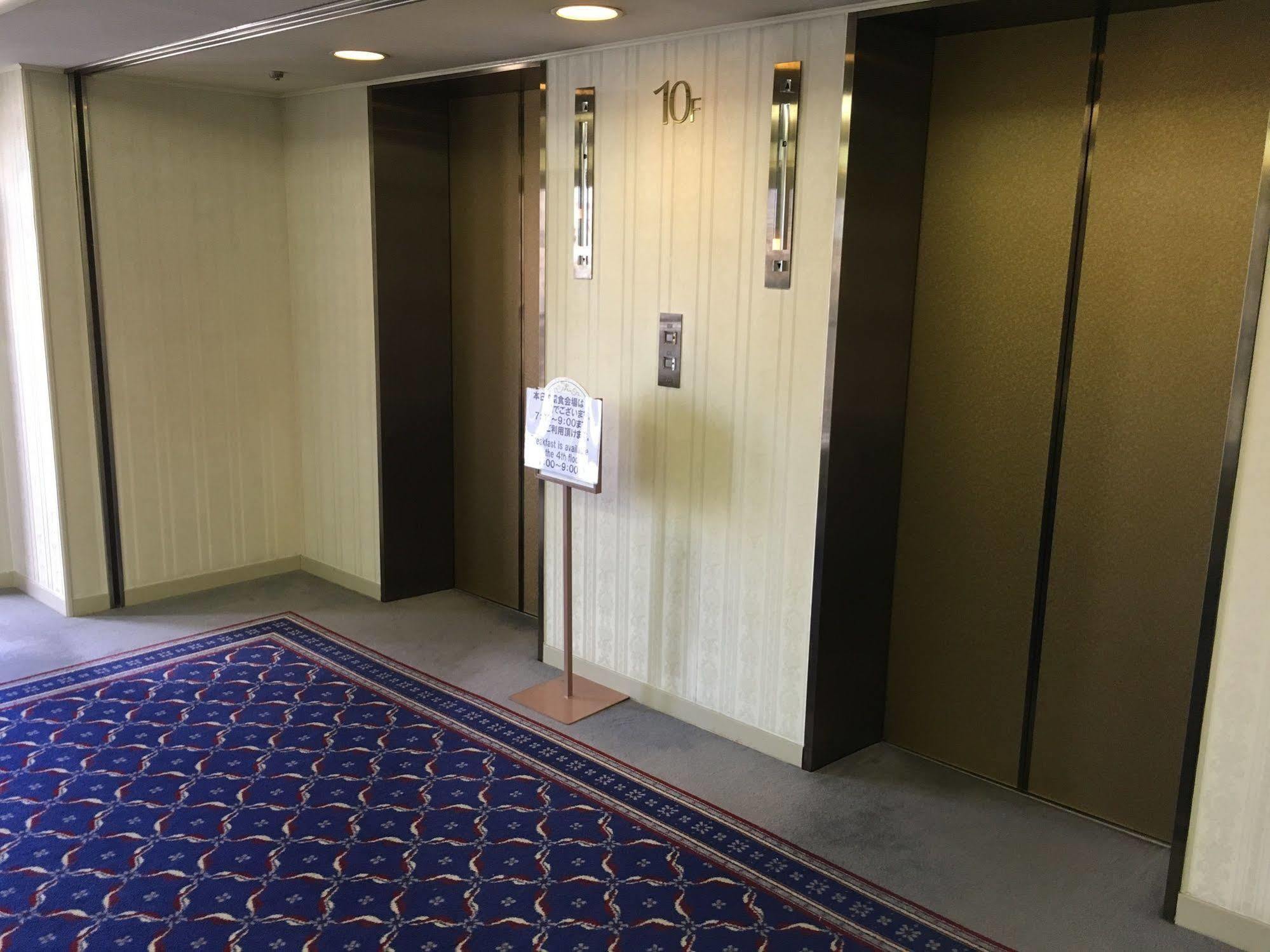Koyo Grand Hotel Sendai Buitenkant foto